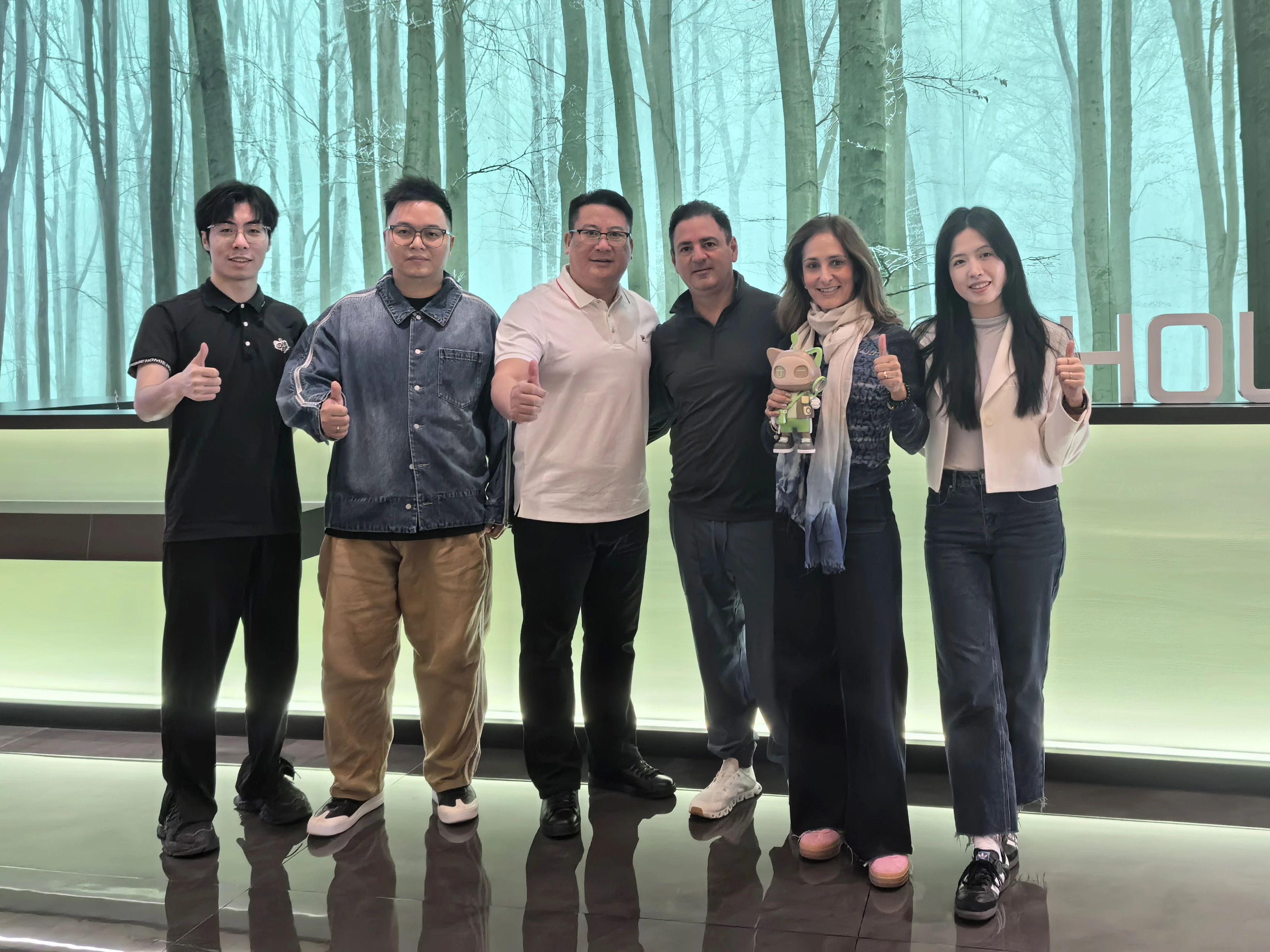 共赢全球市场 | fh体育携手巴拿马Euromarket启航海外业务新征程